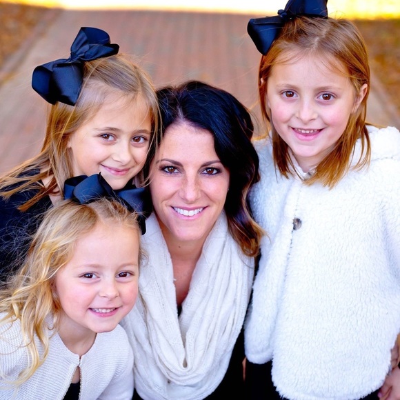 Posh Ambassador, 5 Star Rated, Quick Shipping - Picture 2 of 2